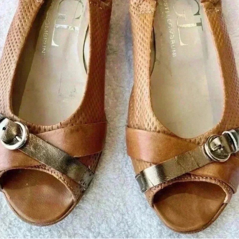 AGL Italian Brown Camel Leather Peep Toe
Wedge Flat Size 6/36.5 - Picture 9 of 9